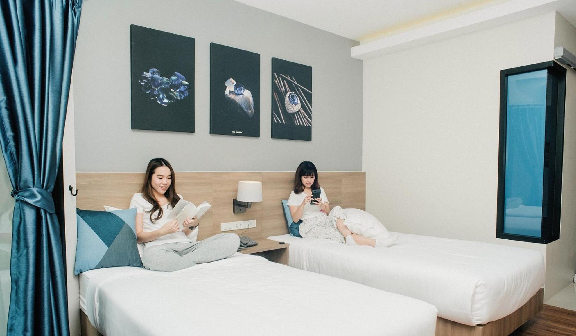 Blue Rabbit Hotel Chanthaburi Bagian luar foto