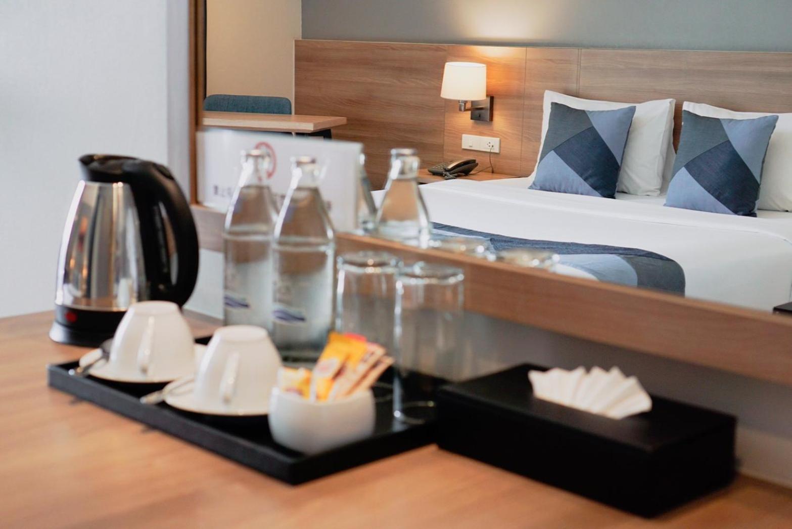 Blue Rabbit Hotel Chanthaburi Bagian luar foto